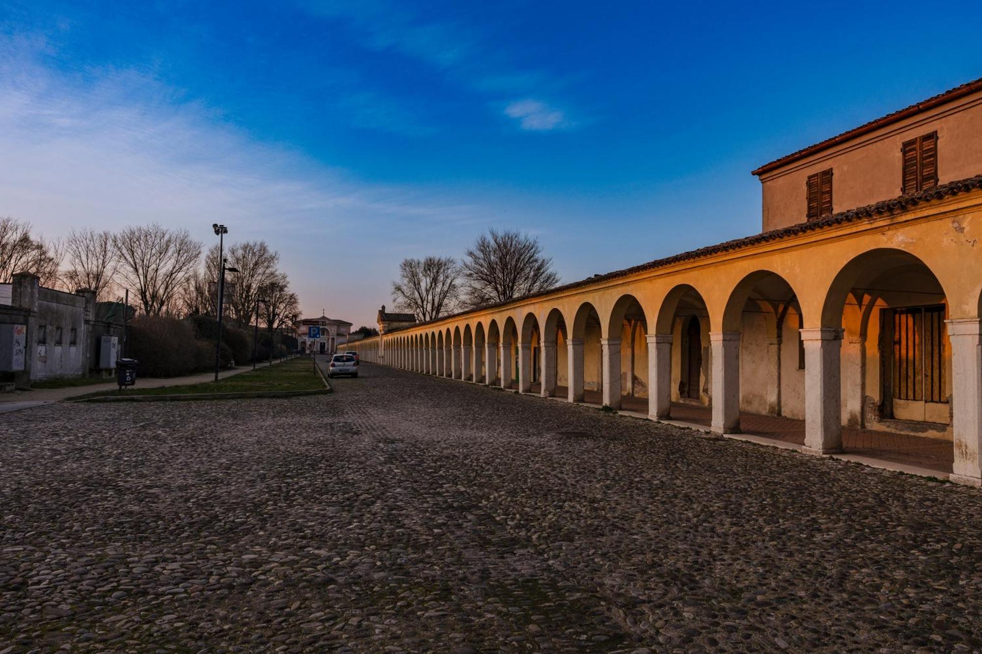 La Loggia Bed & Breakfast Комакио Екстериор снимка