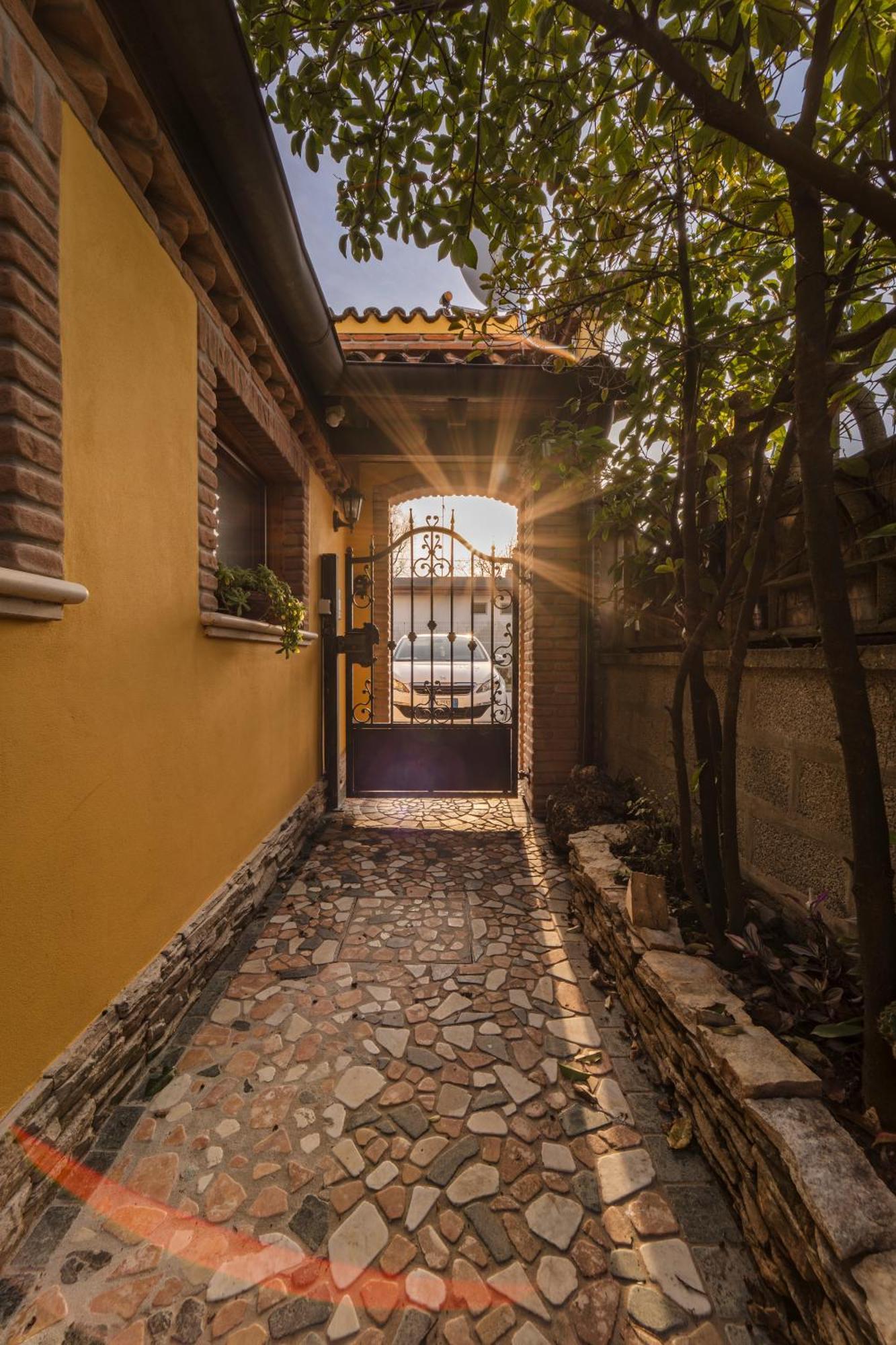 La Loggia Bed & Breakfast Комакио Екстериор снимка